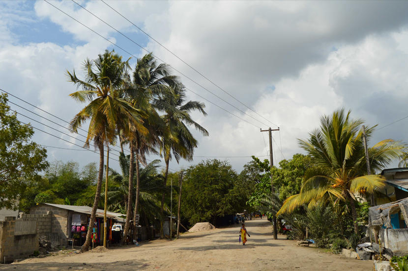 Droga w Dar Es Salaam w Tanzanii Droga położona w Dar Es Salaam w Tanzanii